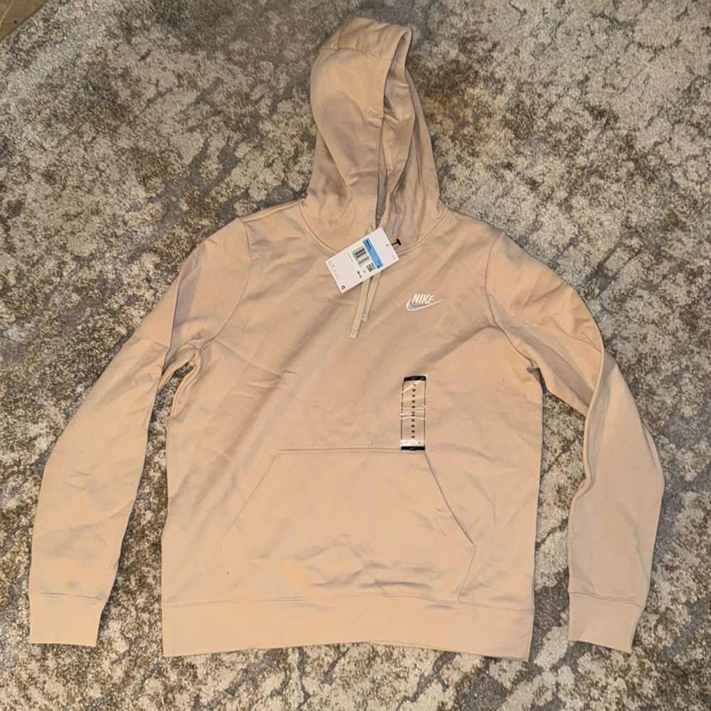 NWT Nike Club Fleece Tan Sweatshirt Size Medium